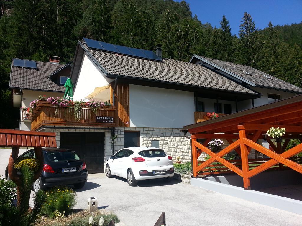 Apartments Oman Kranjska Gora Exterior photo
